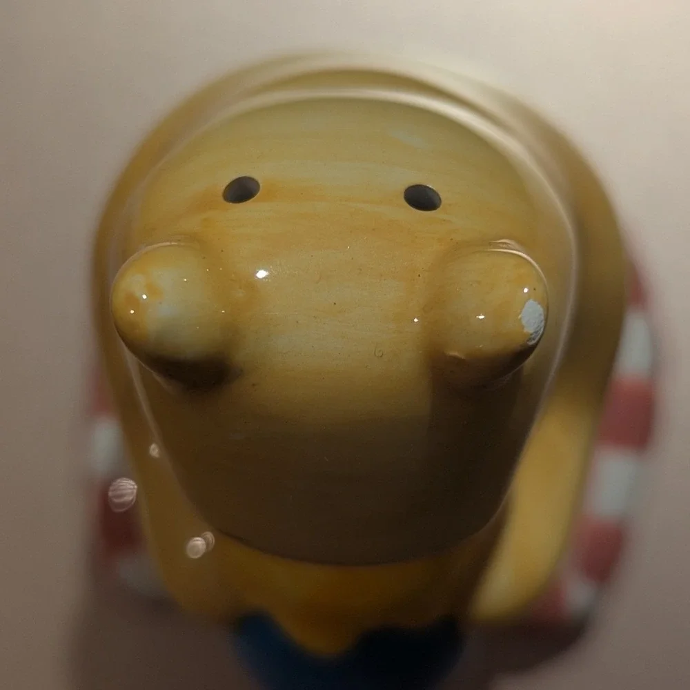 Vintage Disney Winnie the Pooh Treasure Craft Salt & Pepper Shaker Set Honey Pot